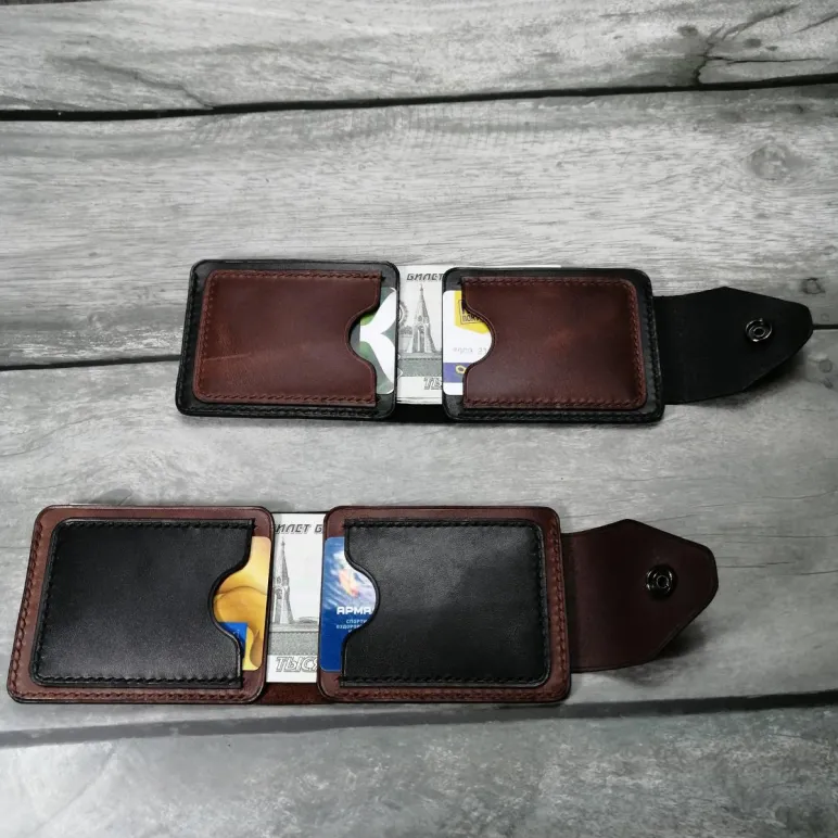 Кожаный кошелек.