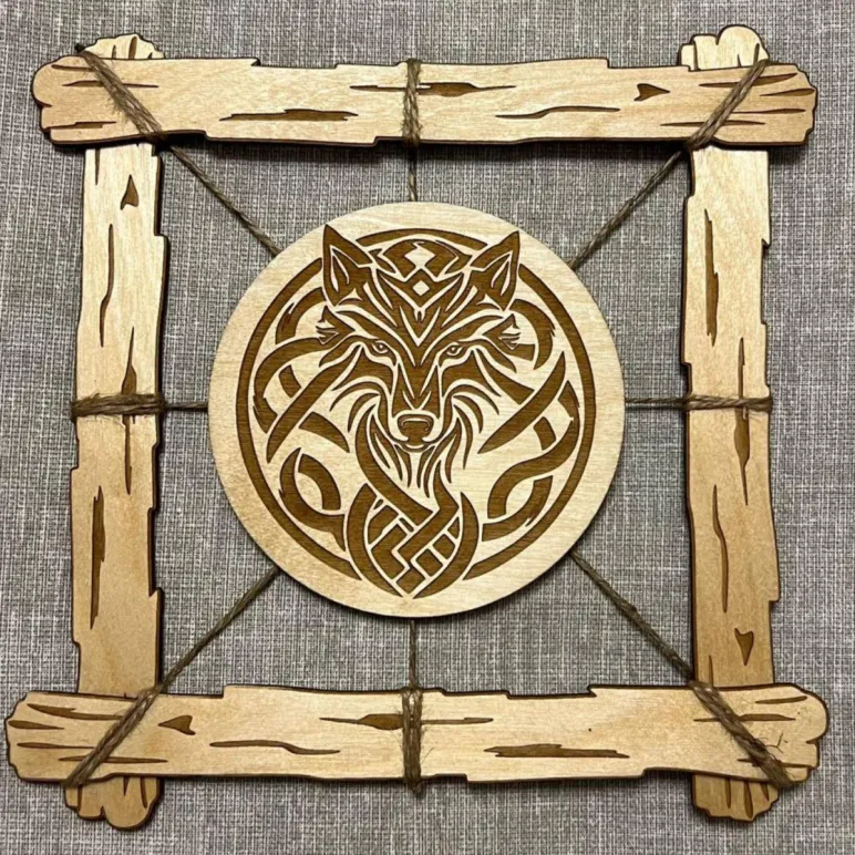 Славянский оберег — панно из дерева