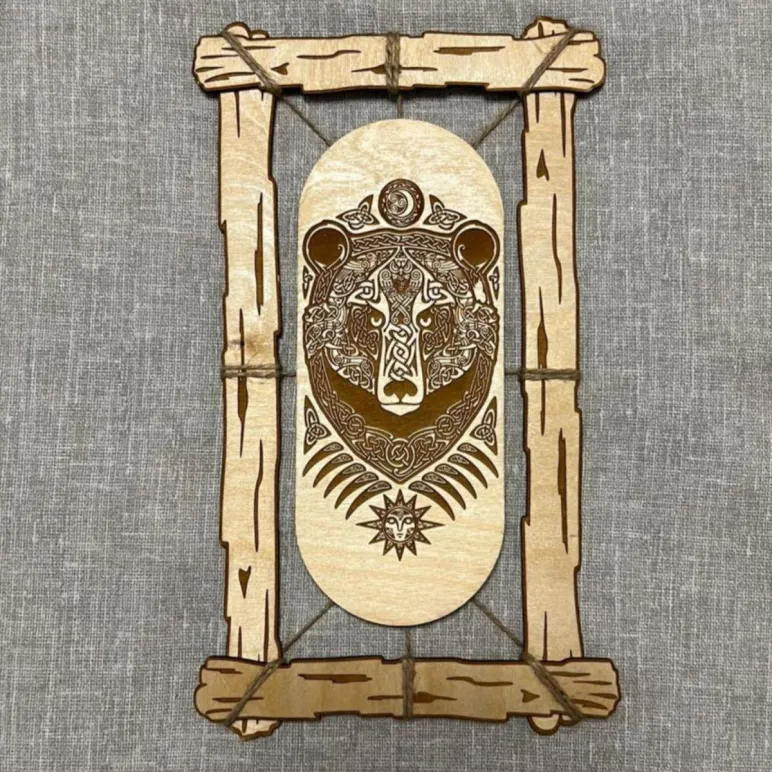 Славянский оберег — панно из дерева