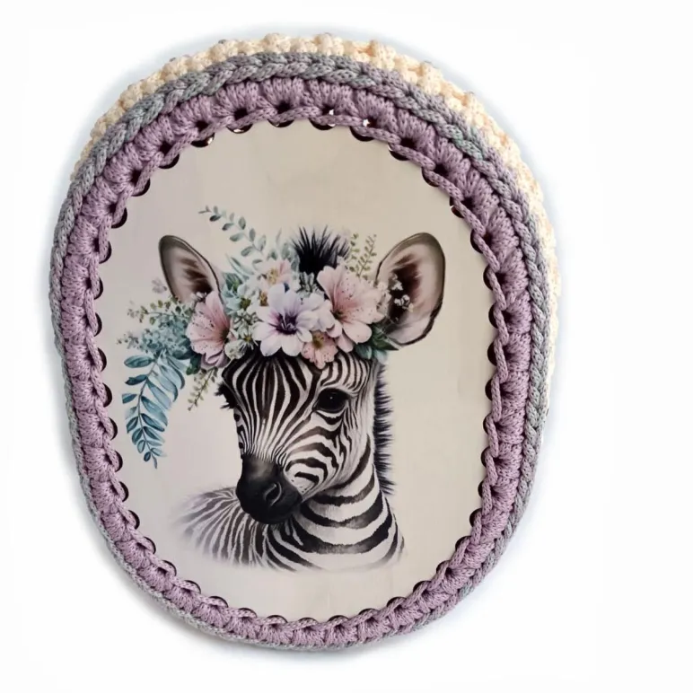 Вязаная корзинка для хранения