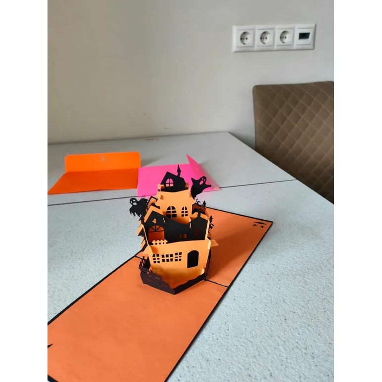 Поздравительная POP-UP открытка HELLOWEEN