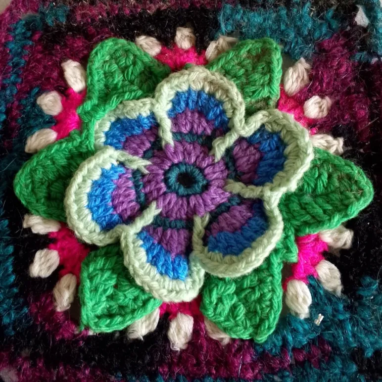 Подставки под горячее и\или прихватки вязаные, салфетки на кухню (бабушкин квадрат)