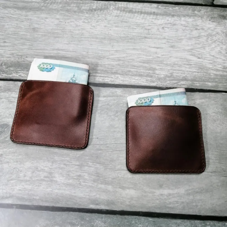 Картхолдер из натуральной кожи.