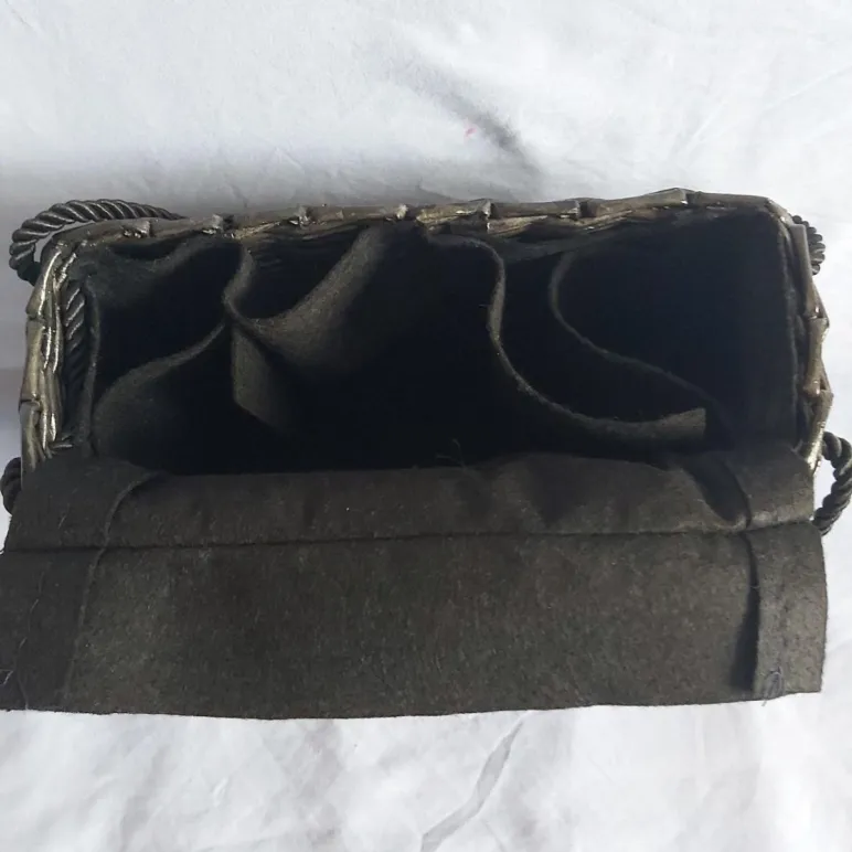 Сумка корзинка плетеная из бумажной лозы