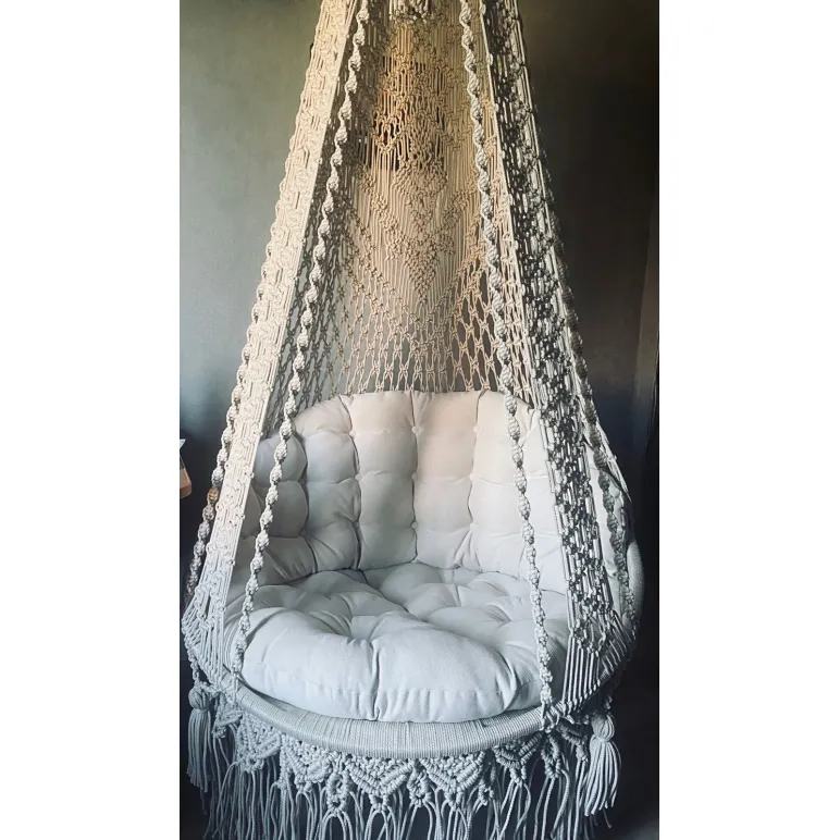 Подвесное кресло из полиэфирного шнура