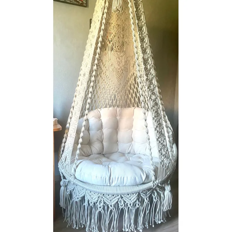 Подвесное кресло из полиэфирного шнура