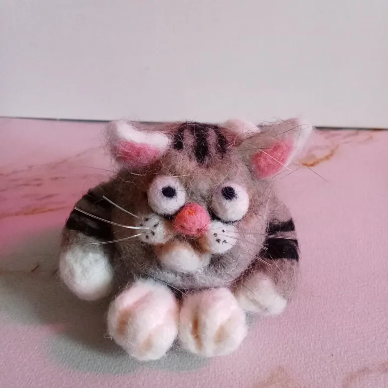 Игрушка ,,Толстый кот,, сухое валяние