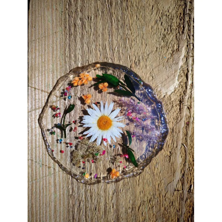 ​Подставка из эпоксидной смолы с настоящими травами и цветами