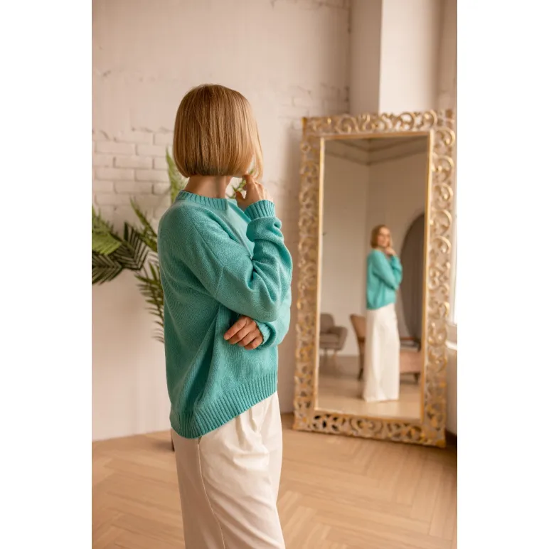 ​Свитер оверсайз, цвет бирюза, размер 44-46, состав: кашемир 40%, мериносовая шерсть 30%, шелк 30%