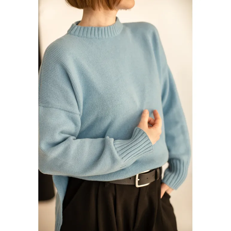 Свитер оверсайз, цвет голубой, состав: кашемир 10%, меринос 90%, размер 44-46