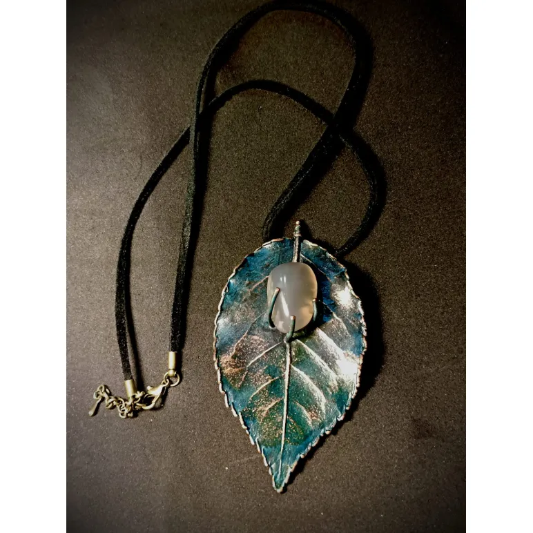 Кулон "Лист розы"