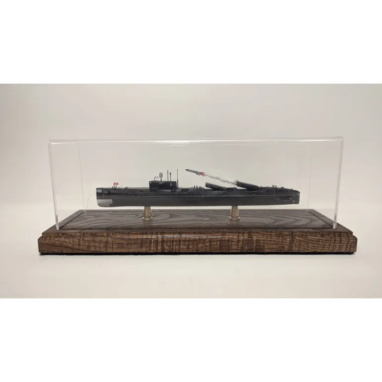 Модель подводной лодки 675 «ECHO-II»