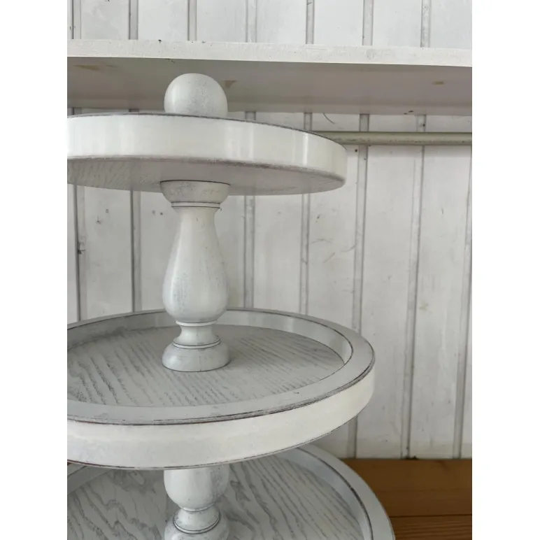 Круглая деревянная этажерка