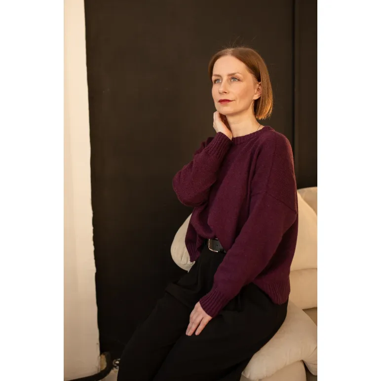 Свитер оверсайз, цвет винный, размер 44-46, состав: кашемир 10%, мериносовая шерсть 70%, шелк 20%