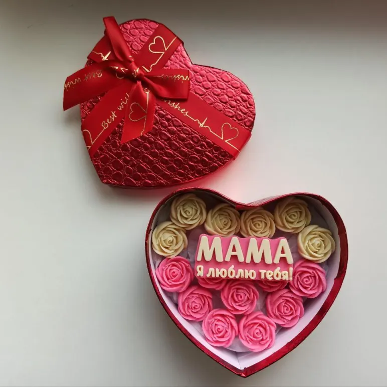 Набор шоколадных конфет ручной работы "От всего сердца"