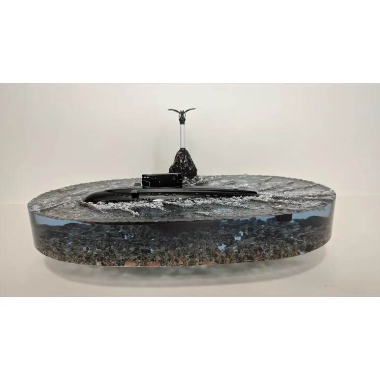 Модель Подводной лодки "Варшавянка" 636, 877