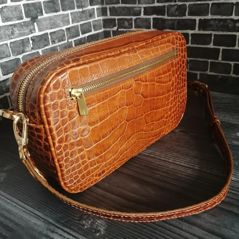 Сумка женская ручной работы из натуральной кожи