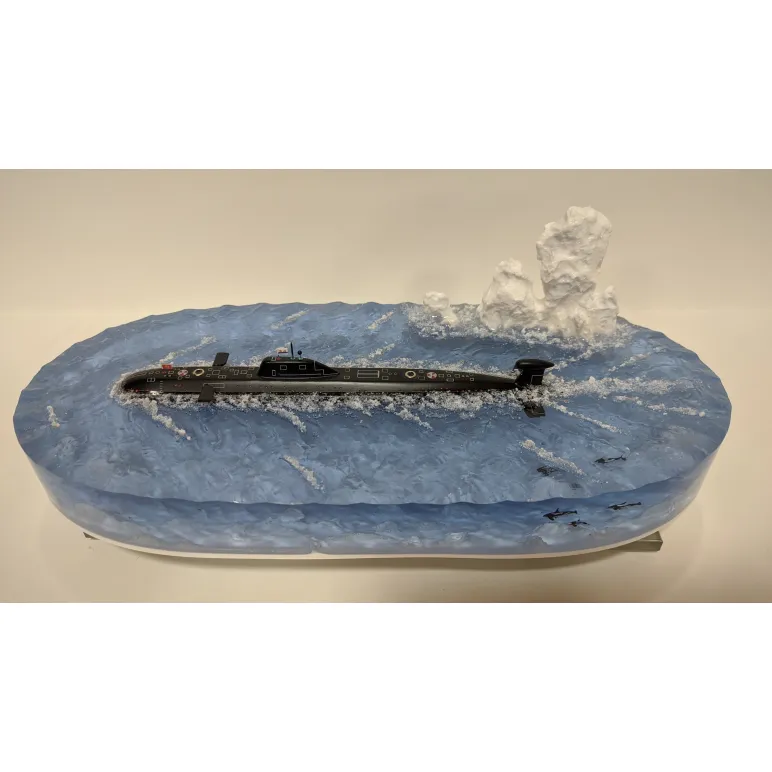 Модель подводной лодки 671РТМ "Щука"