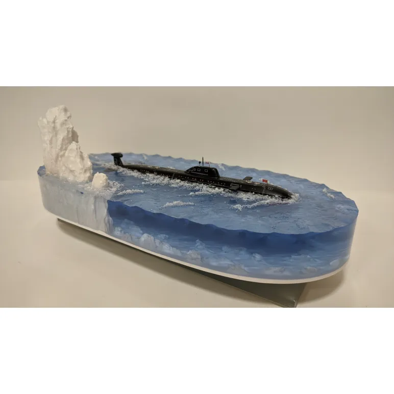 Модель подводной лодки 671РТМ "Щука"