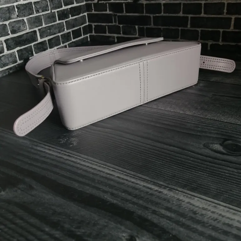 Сумочка багет ручной работы из натуральной итальянской кожи