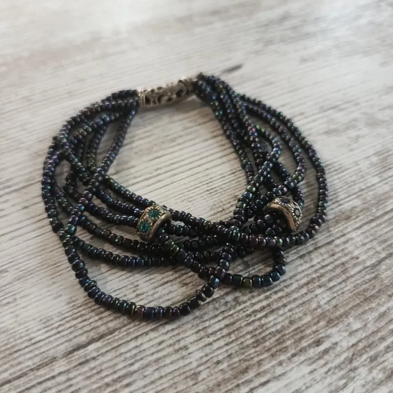 МНОГОРЯДНЫЙ БРАСЛЕТ ИЗ ЖЕМЧУГА ИРИС Многорядный браслет из жемчуга Ирис