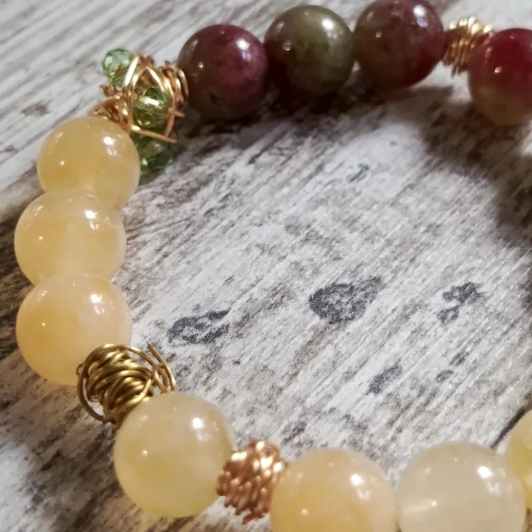 Браслет из кальцита и арбузного турмалина