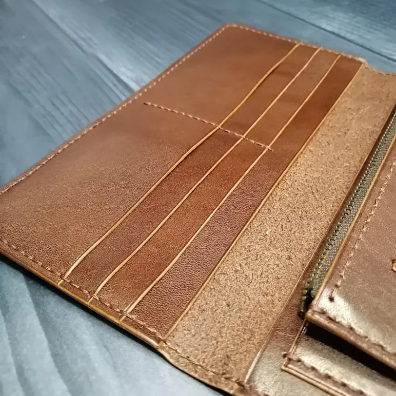 Кошелек- портмоне ручной работы из натуральной кожи