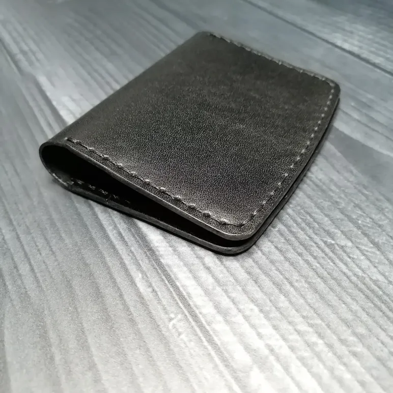 Картхолдер ручной работы из натуральной итальянской кожи