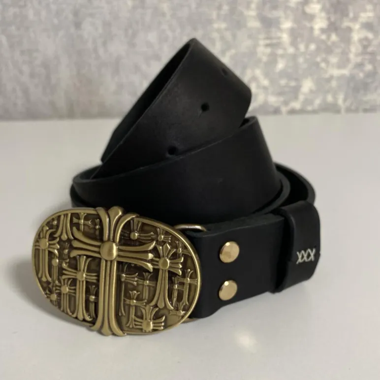 Кожаный ремень