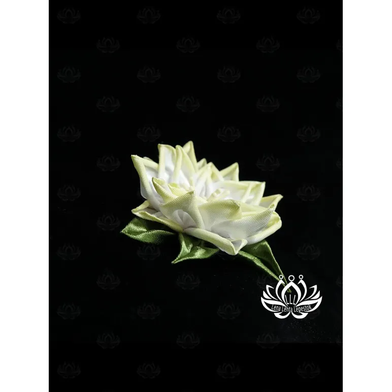 Резинка для волос ручной работы "Кея" жёлтый. Единственный экземпляр. Цветы Канзаши на волосы Ваши.