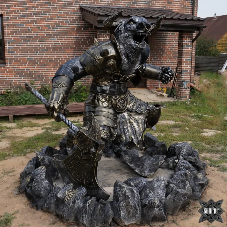 скульптура"Сатанюга"