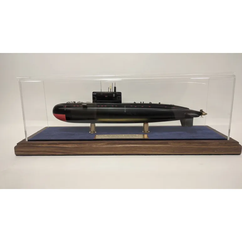 Модель подводной лодки "Варшавянка" 636 , 877