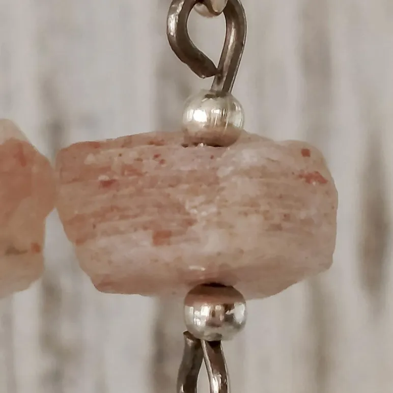 Серьги с гелиолитом и опалитом