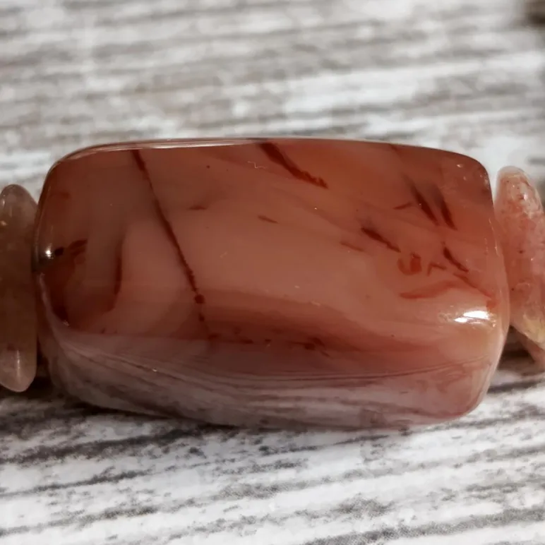 Браслет из нефрита с агатом и клубничным кварцем