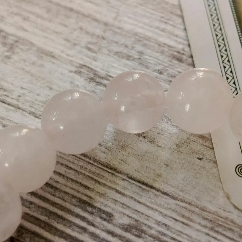 БРАСЛЕТ ИЗ РОЗОВОГО КВАРЦА Браслет из розового кварца