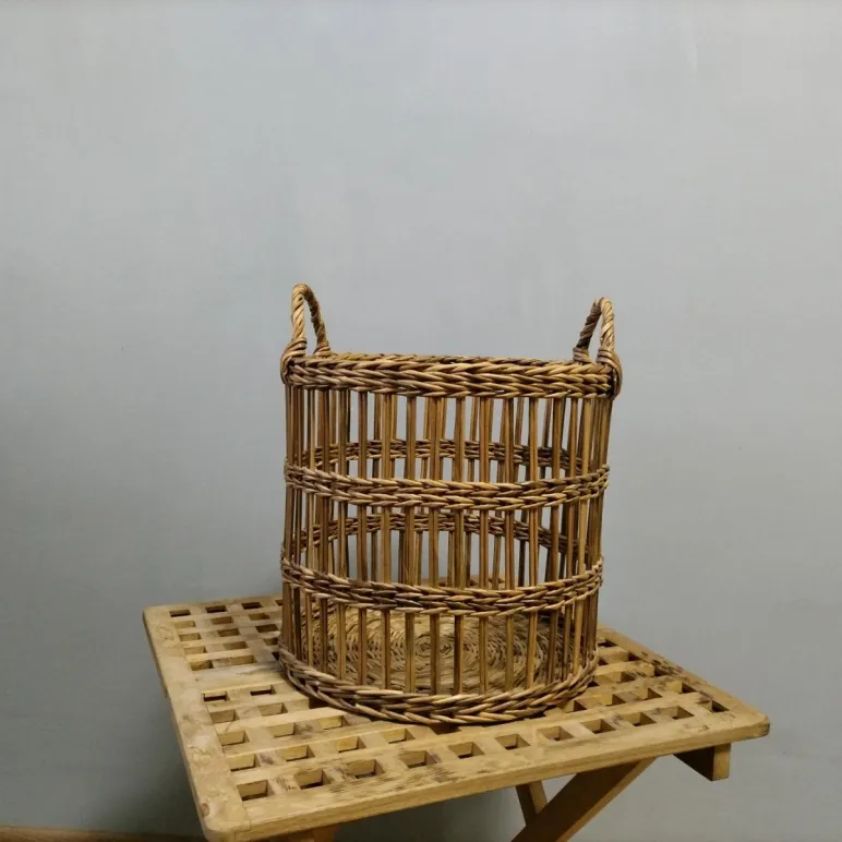 Корзина плетеная ажурная