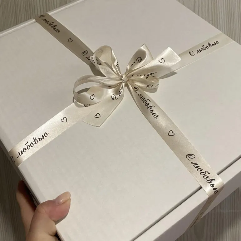 Именная тарелка из эпоксидной смолы