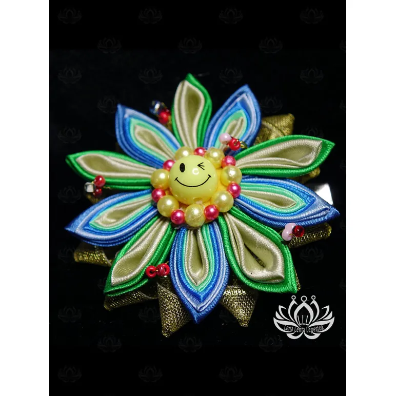 Заколка для волос ручной работы "Солнечный круг" разноцветный. Единственный экземпляр. Цветы Канзаши на волосы Ваши.