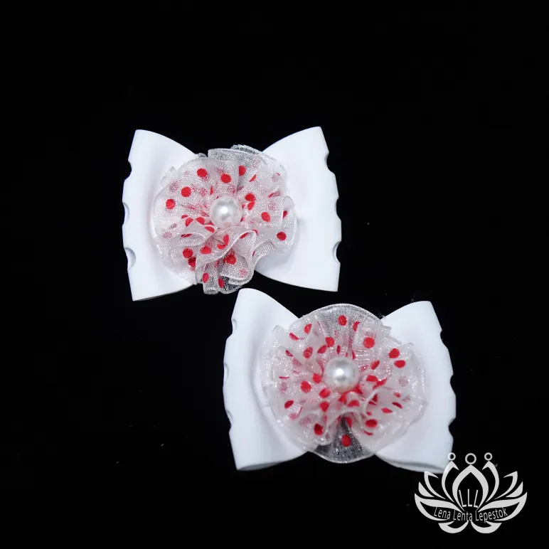 Комплект резинок для волос ручной работы Бант "Балерина" белый. комплект 3 шт. Единственный экземпляр. Цветы Канзаши на волосы Ваши.