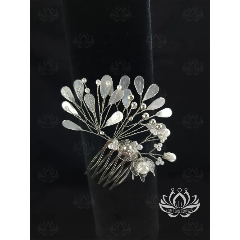 Гребень-заколка для волос ручной работы "Сияние" В технике Витраль. Единственный экземпляр. Цветы Канзаши на волосы Ваши.