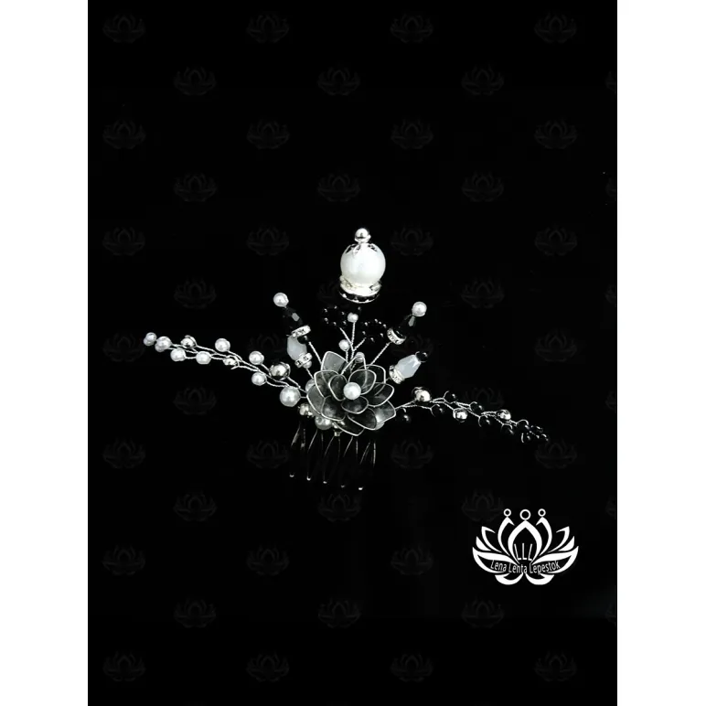 Гребень-заколка для волос ручной работы "Черёмуха" чёрный. в технике Витраль. Единственный экземпляр. Цветы Канзаши на волосы Ваши.