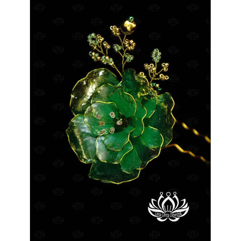 Шпилька для волос ручной работы "Весна" в технике Витраль. Единственный экземпляр. Цветы Канзаши на волосы Ваши