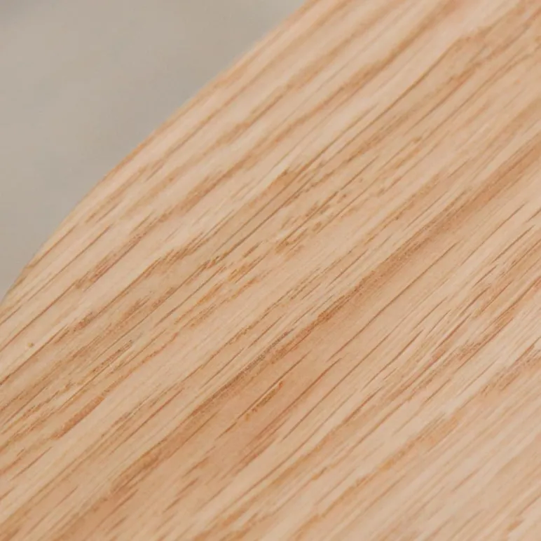 Круглый, раздвижной стол. Дубовый шпон, массив ясеня