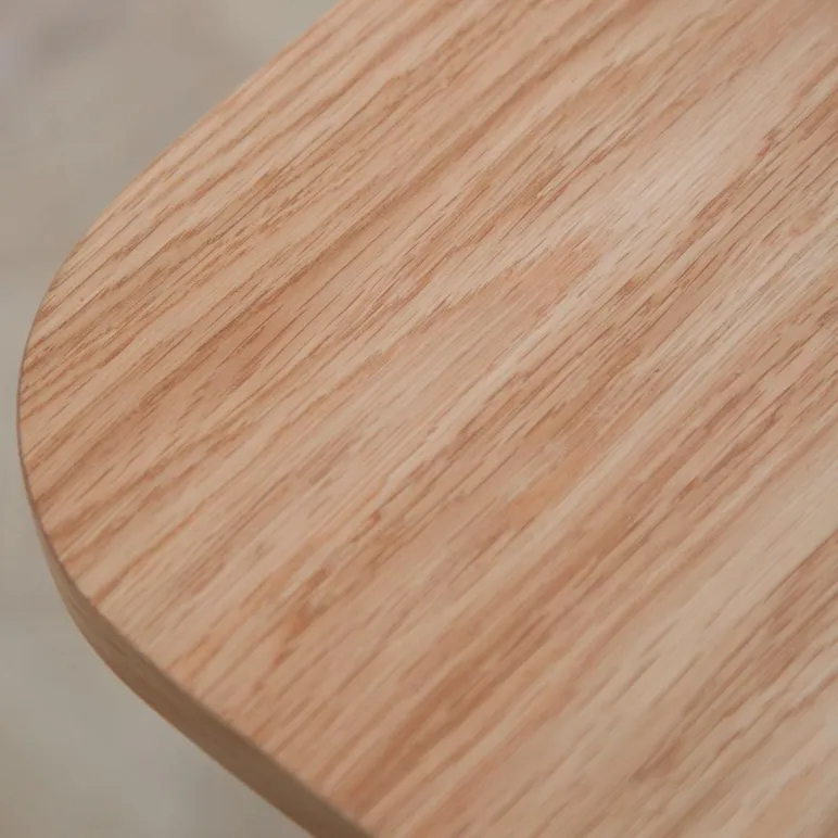 Прямоугольный, раздвижной стол. Дубовый шпон, массив ясеня