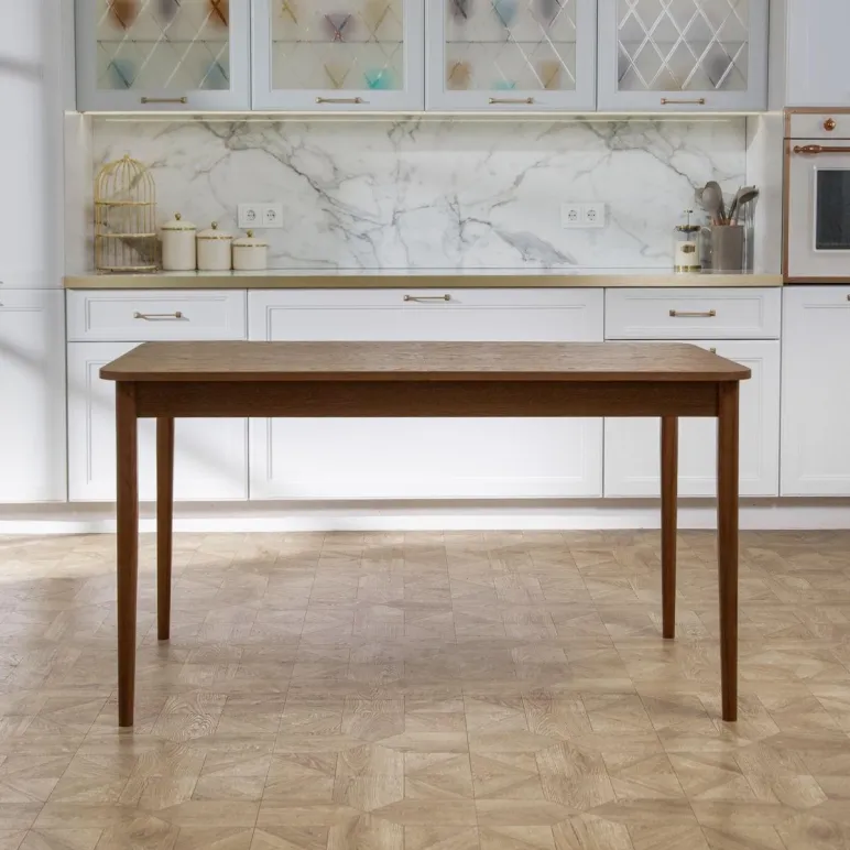 Прямоугольный, раздвижной стол. Дубовый шпон, массив ясеня