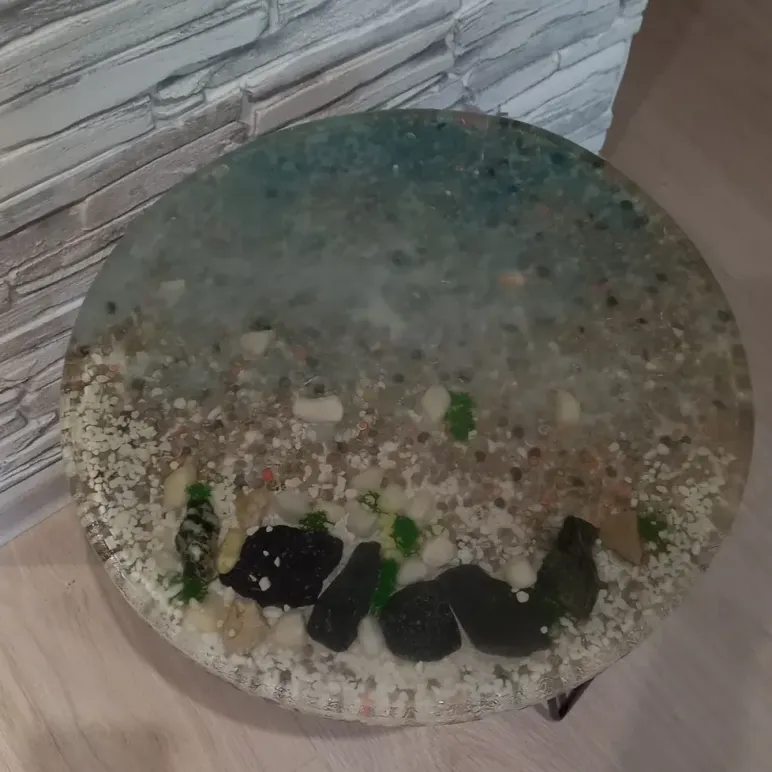 Журнальный стол ручной работы авторская работа