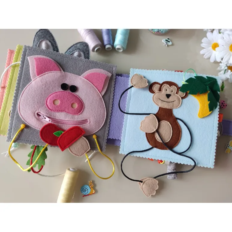 Книга из фетра "Жирафик"