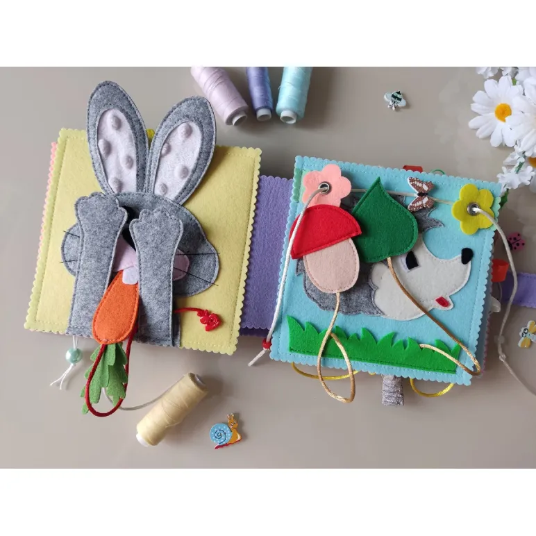 Книга из фетра "Жирафик"