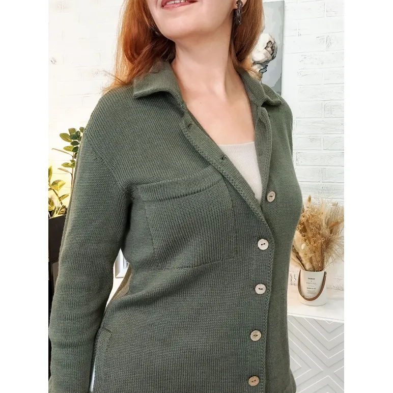 Рубашка вязаная их шерсти ягнёнка и хлопка "Морозная олива"