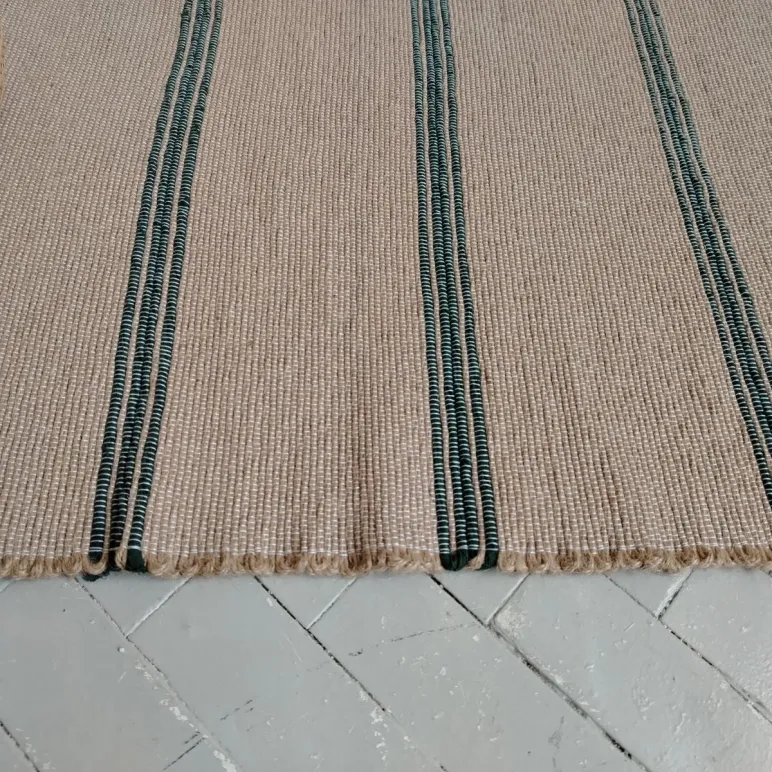 ДОМОТКАНАЯ ДОРОЖКА 70Х165 СМ ИЗ ДЖУТА И ХЛОПКА. Домотканая дорожка 70х165 см из джута и хлопка.